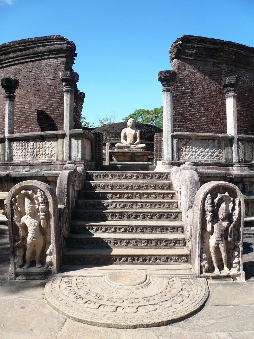 Polonnaruwa Ancient City